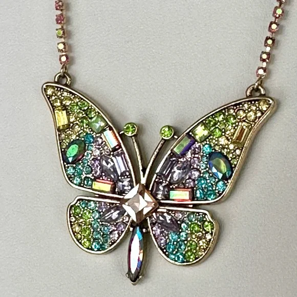 Betsey Johnson Multicolor Butterfly Crystal Necklace Gold tone - Picture 1 of 5
